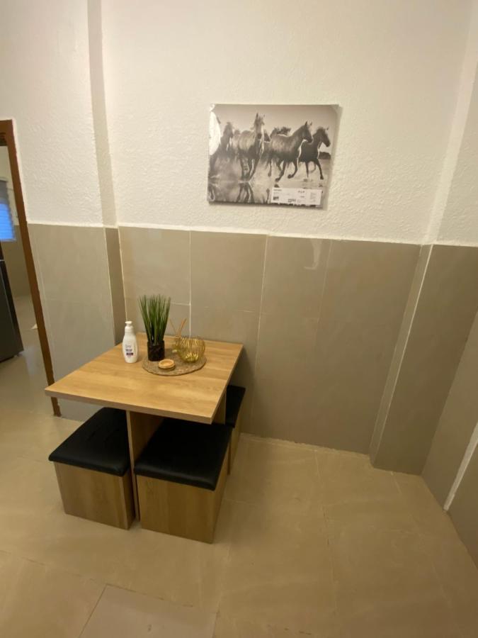 Horses House Leilighet Karak Eksteriør bilde